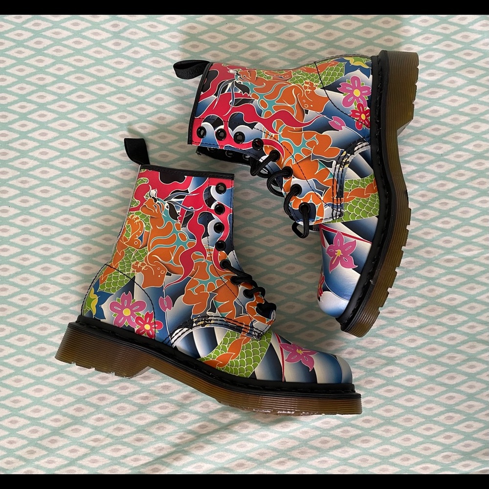 Dr marten boots